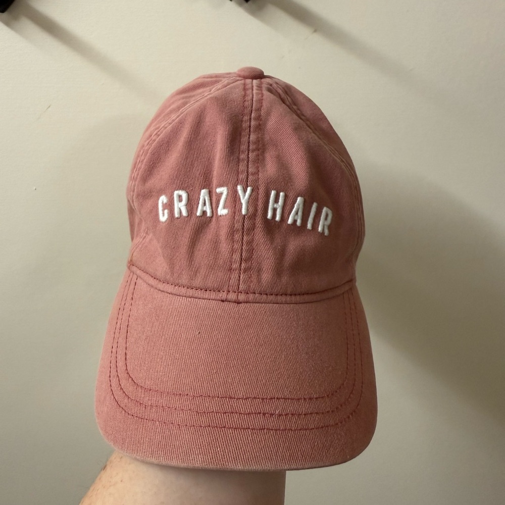 American Eagle mauve hat